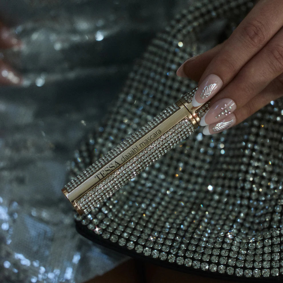 Tessa Daah Mascare 01 Black