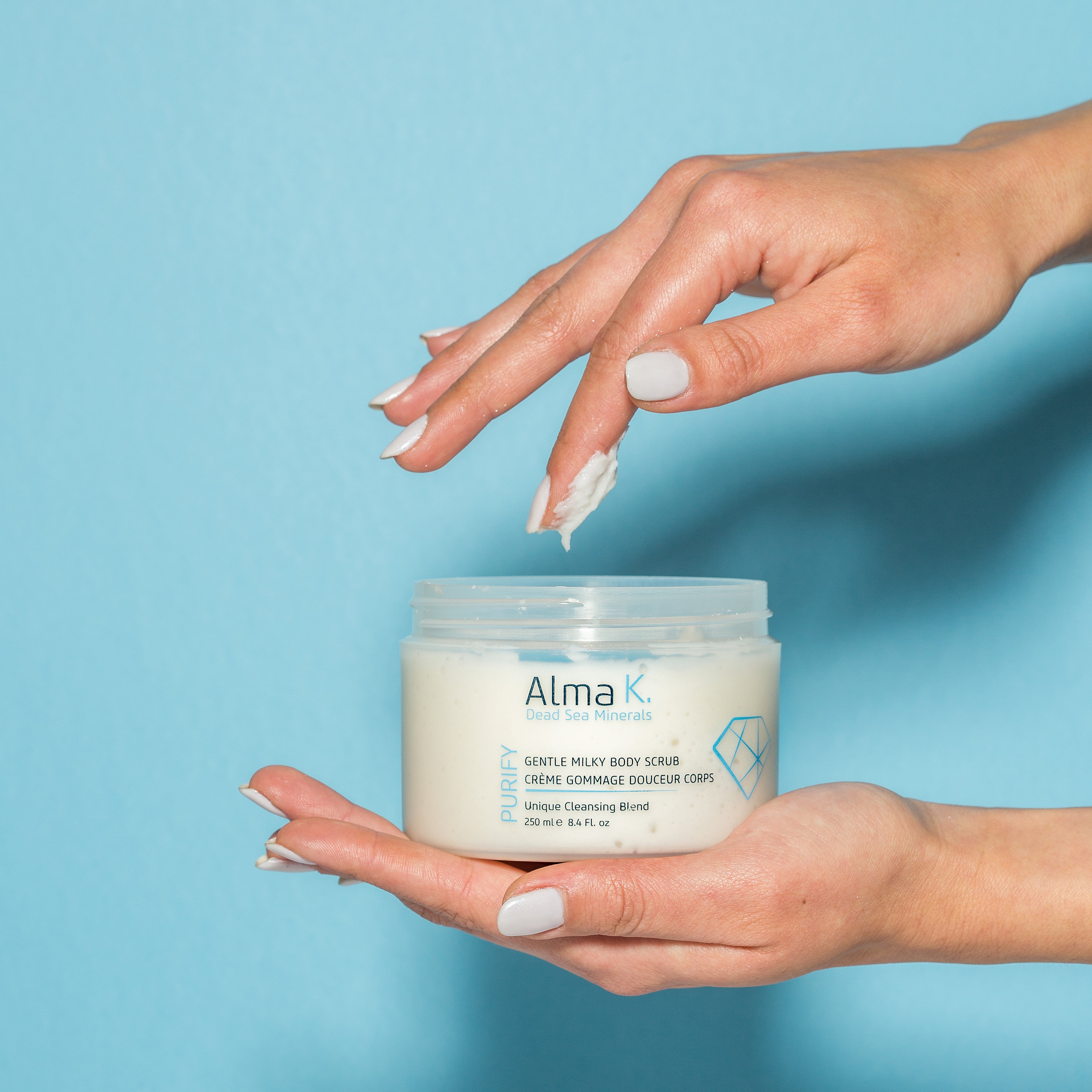 Alma K Gentle Milky Body Scrub 250 ml
